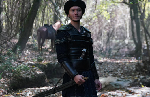 Diriliş Ertuğrul'da Gündüz'ü  oynayan Arif Diren kimdir?