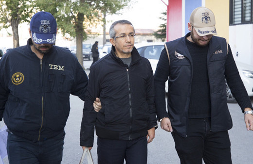 Eski savcı Ferhat Sarıkaya mahkemeye sevk edildi