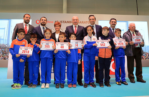 İBB Başkanı Uysal: '40. İstanbul Maratonu'nda 10 bin kişi görev alacak'