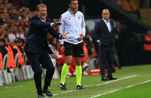 Fenerbahçe'de PFDK kararlarına ilk tepki Koeman'dan geldi!