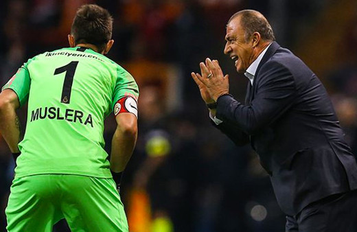 Terim'den Muslera'ya fırça! 