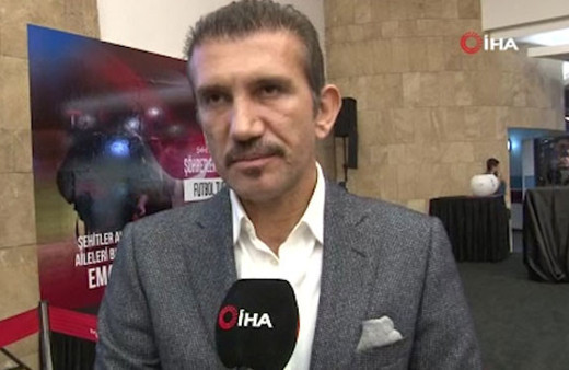 Rüştü Reçber'den flaş çağrı: Her zaman hizmet ederim