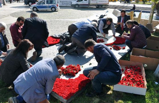 Atatürk'ü anma günü için yapılan en anlamlı etkinlikler