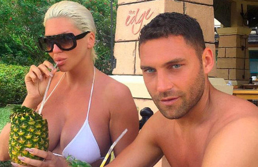 Beşiktaş'ın eski yengesi Jelena Karleusa'dan derbi müjdesi