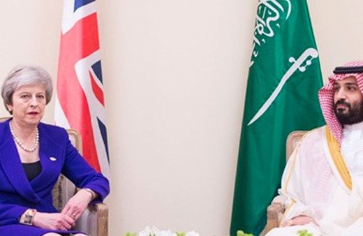 Theresa May'den Suudi Arabistan'a "Türk yetkililerle tam iş birliği" çağrısı