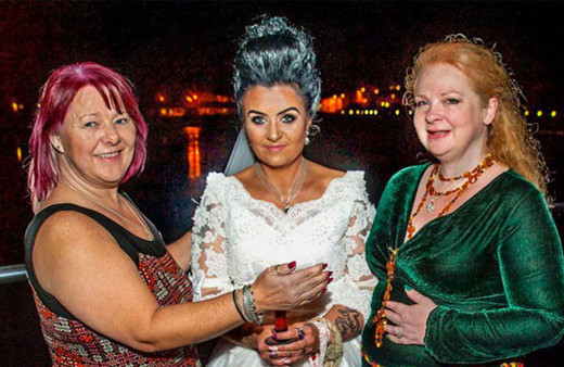 300 yaşındaki hayaletle evlenen kadın boşandı! 