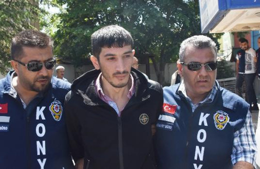 Polis cinayeti 'kahkaha' ile çözdü Sesleri arka sokaktan geldi