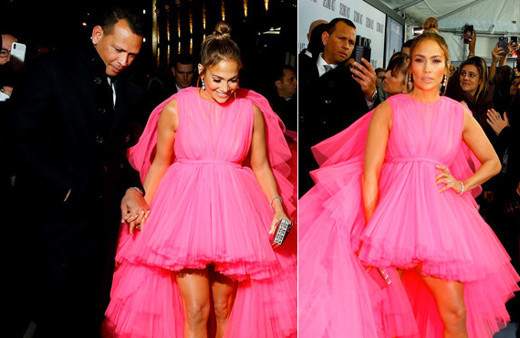 Jennifer Lopez galaya damga vurdu: Açılın kraliçe geliyor