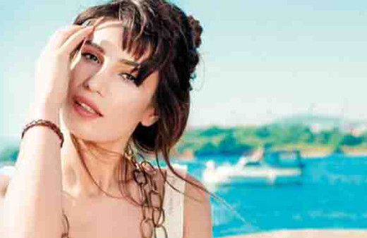 Sevinç Meşe'nin evine hırsız girdi! 'Ben uyurken...'