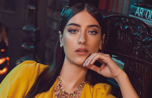 Bizim Hikaye'nin yıldızı Hazal Kaya'dan olay itiraf! Sirkeyle yıkanıyorum