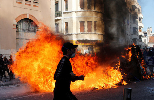 Fransa'ya bir darbede otomotiv devi Ford'dan ülkeden çekiliyor