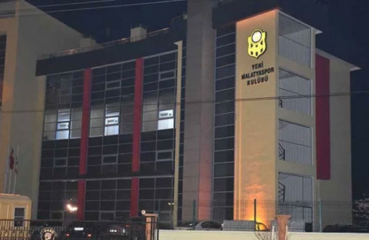 Yeni Malatyaspor'un kulüp binasına silahlı saldırı