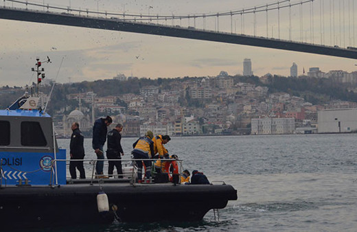 15 Temmuz Şehitler köprüsünde dehşet anları! Kendini boğaza bıraktı 