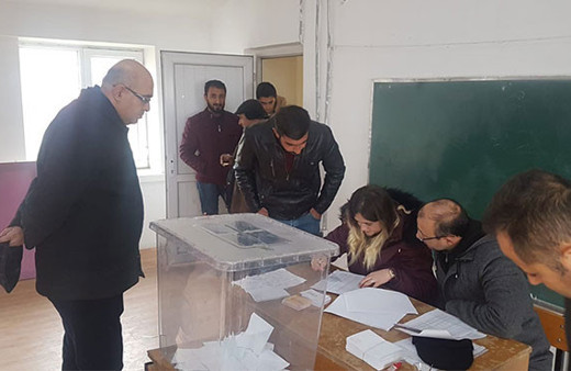 Köylüler sonunda isyan etti! Referandum kararı aldılar