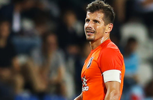 Emre Belözoğlu, Ali Koç'la görüştü teklifi kabul etti