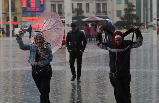 Meteorolojiden İstanbul'a acil 'kar' uyarısı Bodrum'da kırmızı alarm
