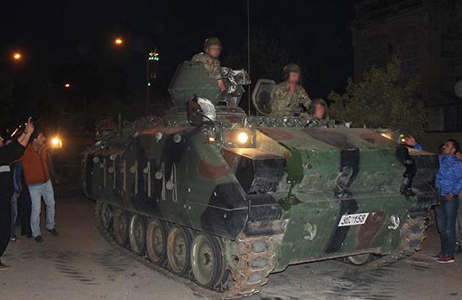 Darbe sanığı albay teğmeni böyle kandırmış!