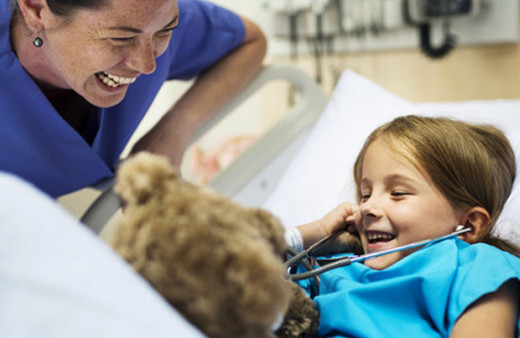 Göğüs duvarı deforminitesi nasıl tedavi edilir?