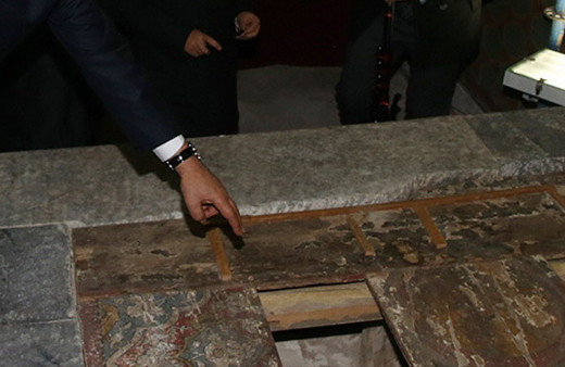 Mevlana'nın mezarına indi dili tutuldu o kabirle ilgili yeni gelişme