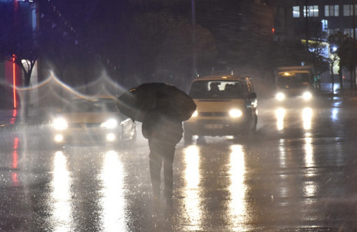 Gaziantep'te yağış hayatı olumsuz etkiledi