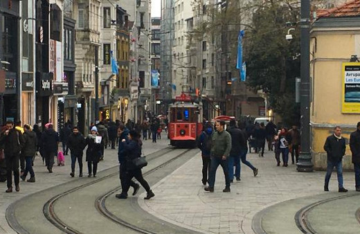 İstanbul ve Yalova sallandı depremin şiddeti kaç oldu?