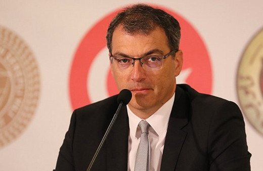 Kurtarıcı edasıyla geldi fiyasko çıktı! Comolli'nin içi yanıyor