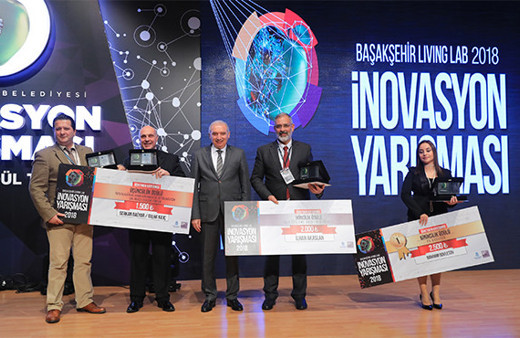 Mevlüt Uysal: 'Gençlerimize güveniyoruz ve destekliyoruz'