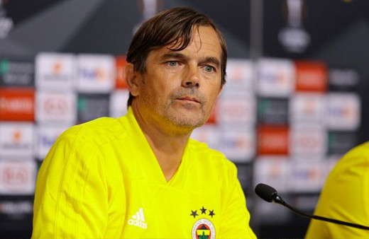 Fenerbahçe'den ayrılan Phillip Cocu'nun yeni takımı belli oldu