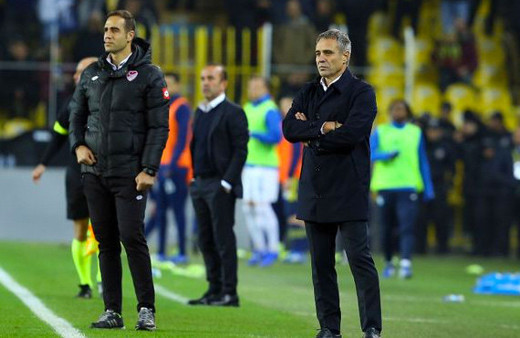 Ersun Yanal biletini kesti! İşte Fener'de ilk yolcu