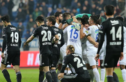 Erman Toroğlu Beşiktaş'tan gidecek 2 ismi açıkladı