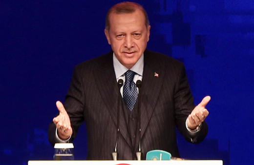 Cumhurbaşkanı Erdoğan: 'Beni ipe götürüp sallandıracaklarmış...'