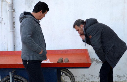 Sahilde bulup evine getirdi: Hemen polise haber verdi