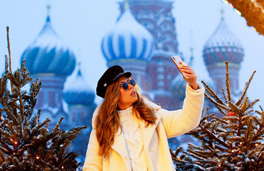 Moskova'da kar yağışı eşsiz manzaralara neden oldu