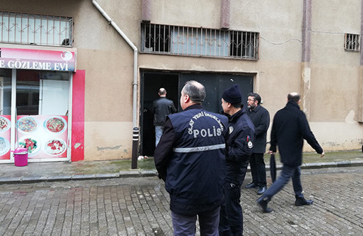 Apartmanda 'yağmur suyu' kavgası: Çok sayıda yaralı var!