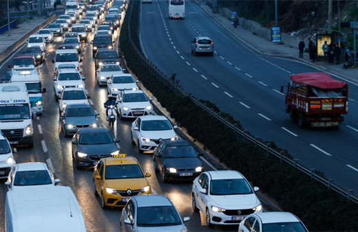 İZBAN grevi İzmir trafiğini altüst etti