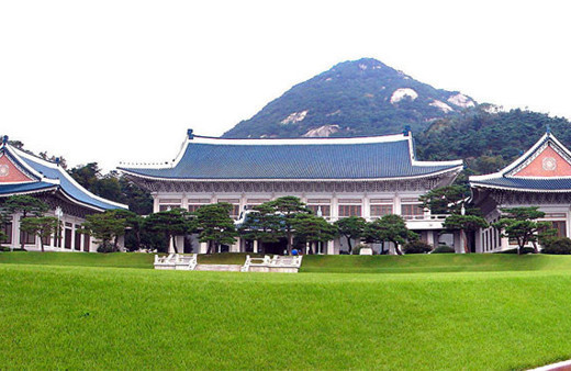 Savcılar Başkanlık Sarayı'nı bastı suçlama 'yasa dışı dinleme' iddiası