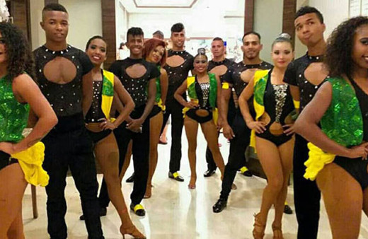 Haluk Levent devreye girmişti Kolombiyalı dansçılardan flaş haber 