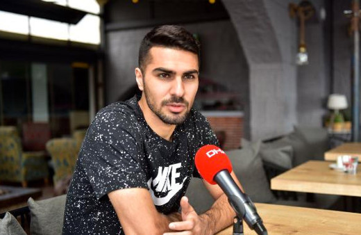 Mehmet Zeki Çelik: Türkiye'de Gökhan Gönül, Avrupa'da Dani Alves