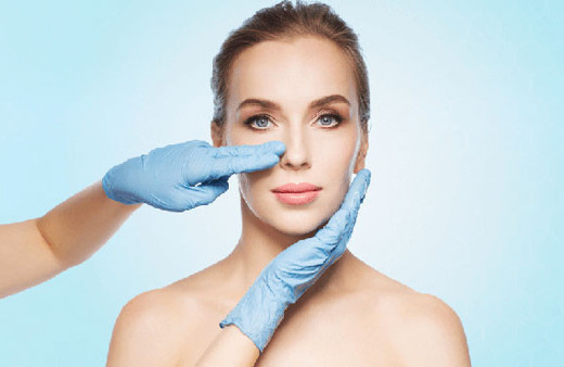 Rinoplasti nedir uygulamasını kaç yaşında yapmalıyız?