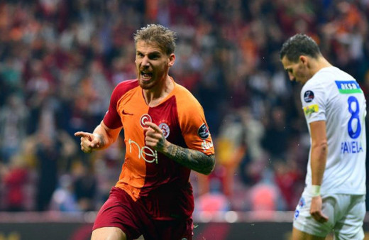 Galatasaray'da Serdar Aziz bilmecesi! Gönderiliyor mu?