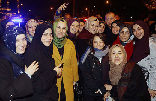 Cumhurbaşkanı Erdoğan'dan öğrencilere sürpriz