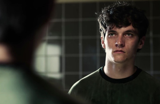 Black Mirror bombayı patlattı ilk interaktif yapım yayında