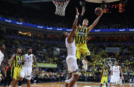 Nefes kesen maçta Fenerbahçe galibiyeti son topta geldi!