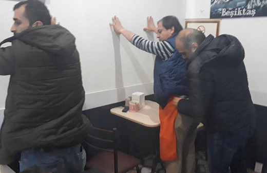 Tantuniciye film gibi operasyon! Üstünden çıkanlar pes dedirtti! 