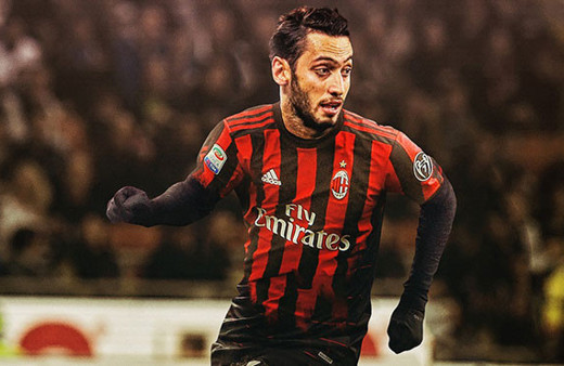 Hakan Çalhanoğlu'ndan flaş Galatasaray açıklaması