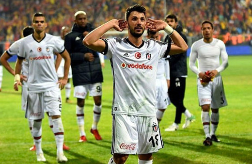 Gitmek istiyor! İşte Tolgay Arslan'ın gönlündeki takım