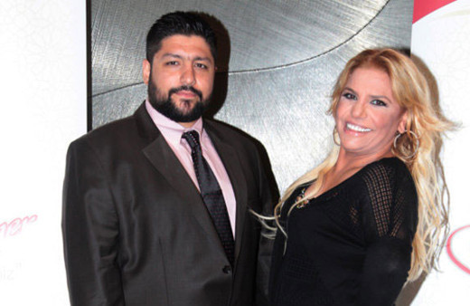 Kibariye ve eşi aşka geldi öptüğü fotoğrafı paylaştı