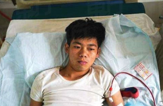 iPhone almak için böbreğini satan gencin hayatı karardı