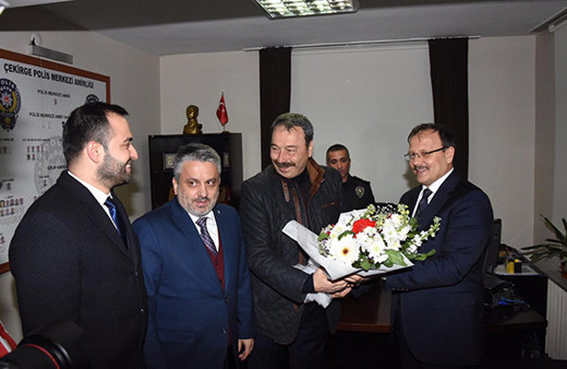 AK Parti’li Çavuşoğlu, polis merkezine yeni yıl ziyareti
