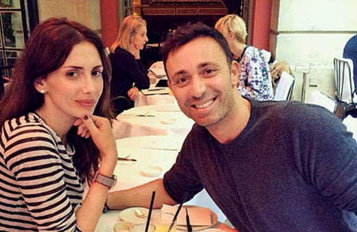 Mustafa Sandal eski eşi Emina Jahovic'le ilk kez birlikte görüntülendi